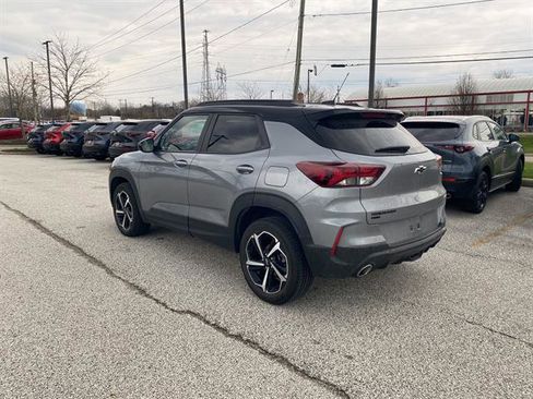 Used 2023 Chevrolet TrailBlazer RS w/ Convenience Package image 2