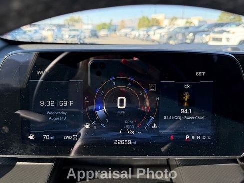 Used 2026 Chevrolet Equinox LT w/ Convenience Package II AWD/4WD image 19