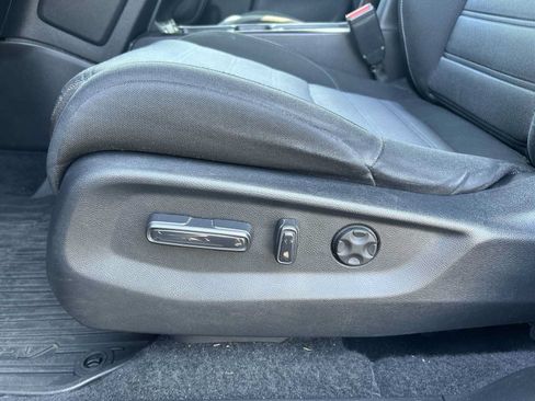 Used 2021 Honda CR-V EX image 14