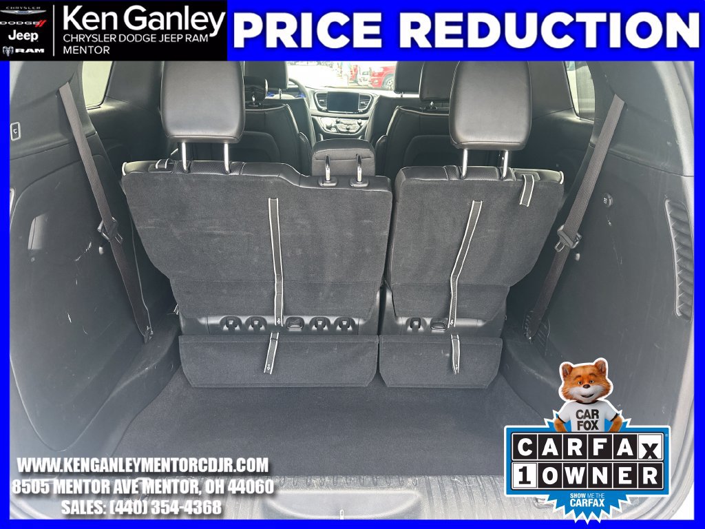 Certified 2025 Chrysler Pacifica Limited FWD image 11