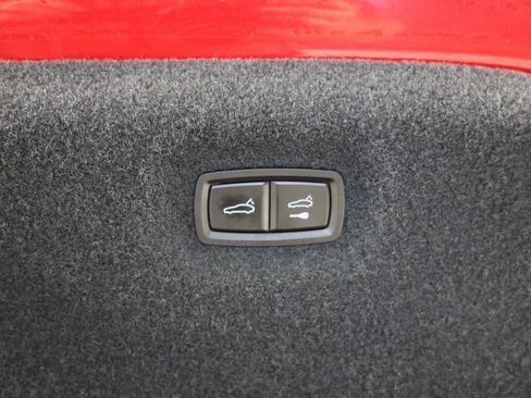 Used 2022 Audi e-tron GT Prestige image 46