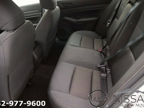 Used 2024 Nissan Altima 2.5 SV image 15