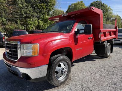 Used 2010 GMC Sierra 3500 W/T w/ Snow Plow Prep Package