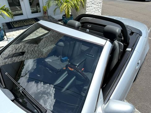 Used 2006 Mercedes-Benz SL 500 image 17