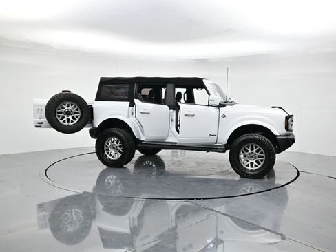 Used 2022 Ford Bronco Outer Banks image 46