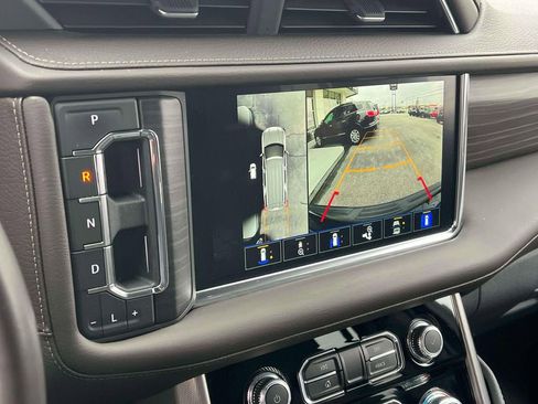 Used 2023 GMC Yukon Denali AWD/4WD image 35