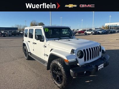 Used 2019 Jeep Wrangler Unlimited Sahara w/ Uconnect 4C Nav & Sound Group
