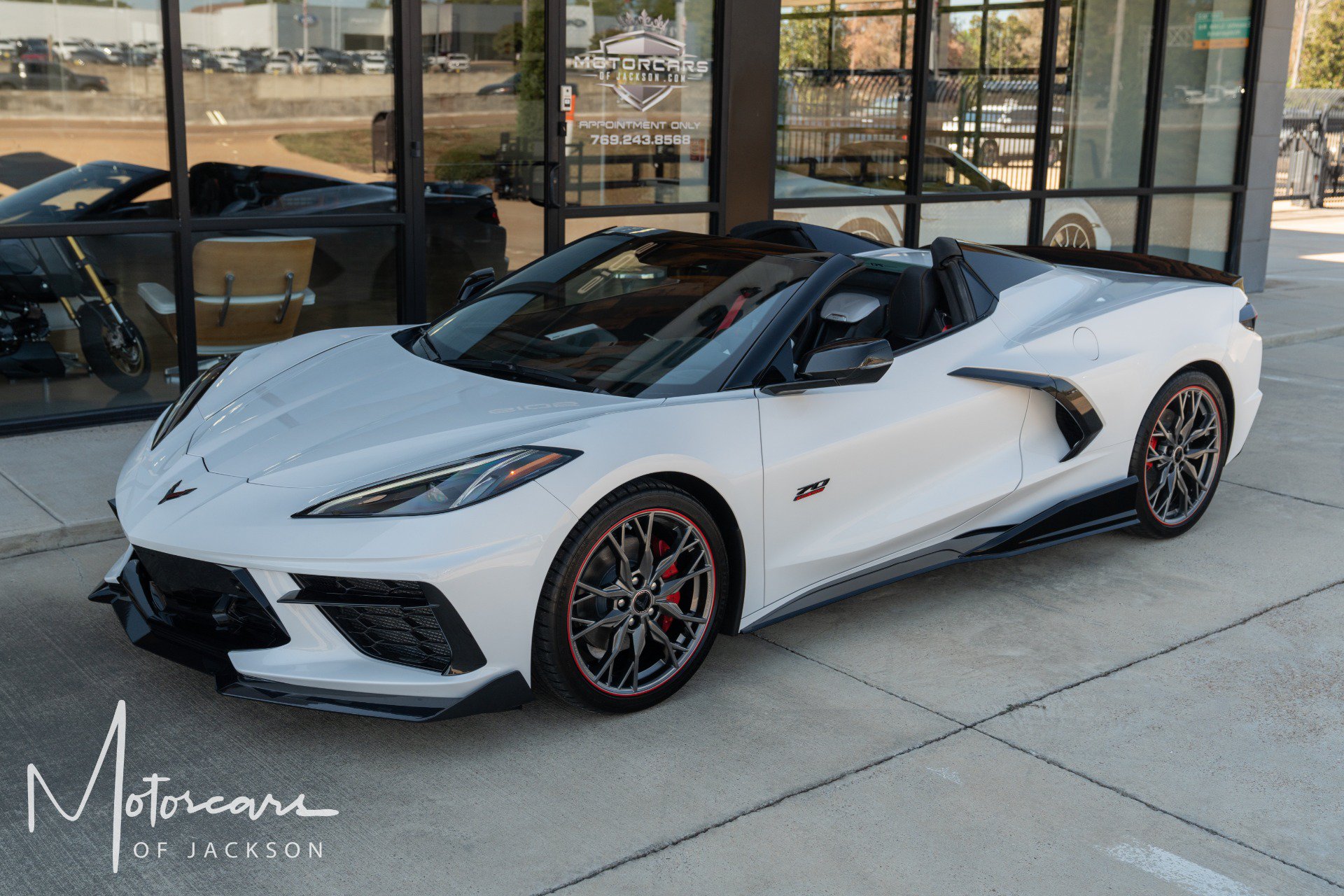 Used 2023 Chevrolet Corvette Stingray Premium Conv RWD image 3