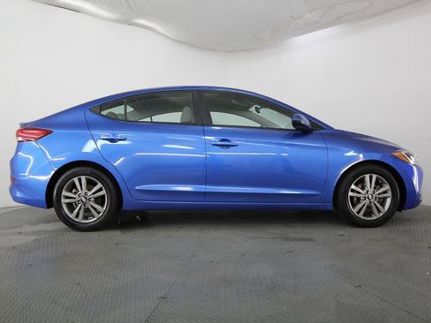 Used 2018 Hyundai Elantra SEL FWD image 5