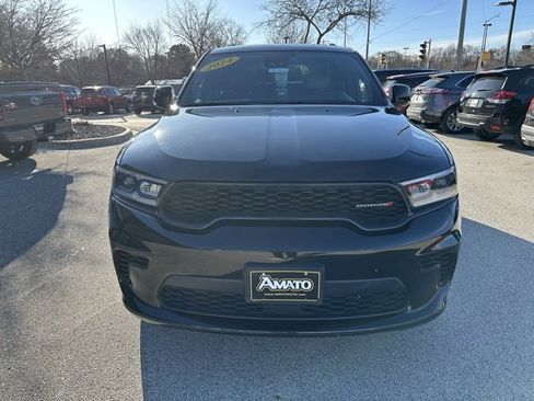 Used 2024 Dodge Durango GT image 3