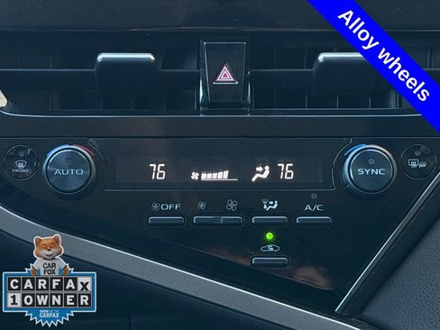 Used 2024 Toyota Camry SE image 15