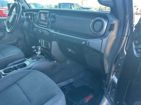 Used 2018 Jeep Wrangler Unlimited Sport S image 51
