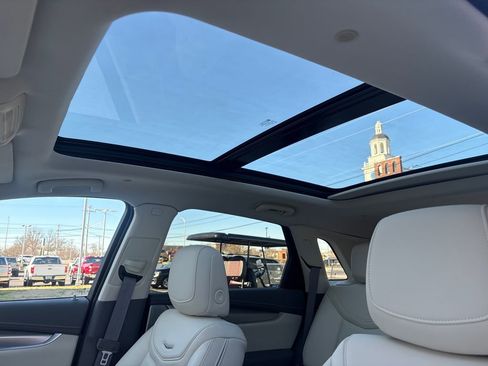 New 2025 Cadillac XT5 Premium Luxury w/ Technology Package image 18