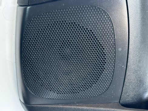 Used 2025 RAM ProMaster 2500 w/ Convenience Group FWD image 25
