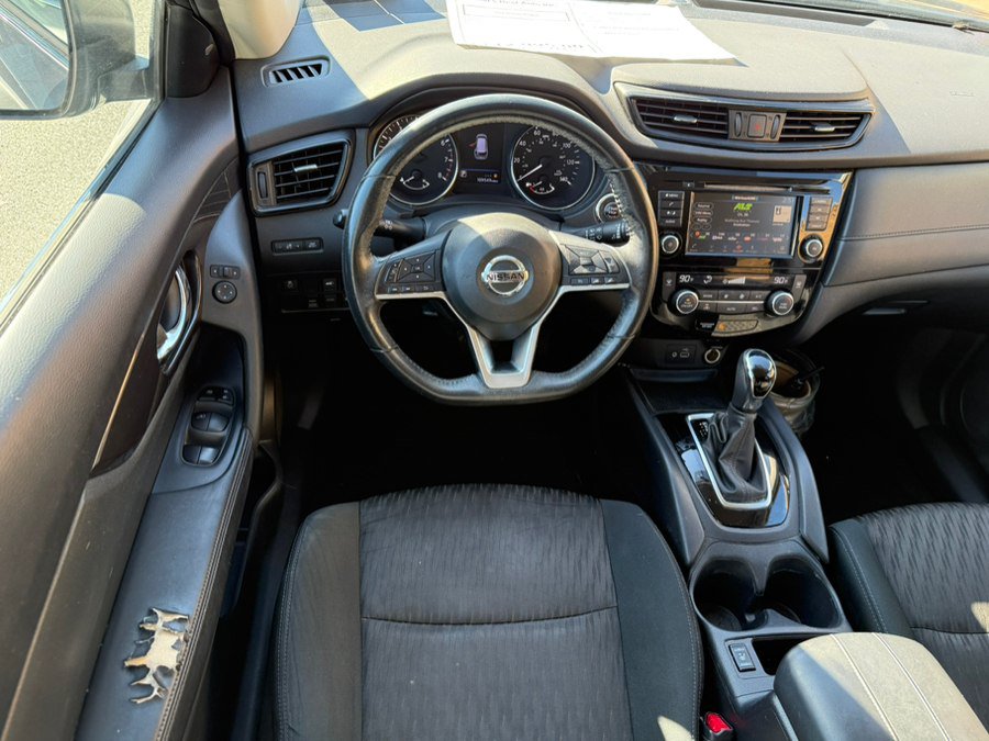Used 2018 Nissan Rogue SV AWD/4WD image 11