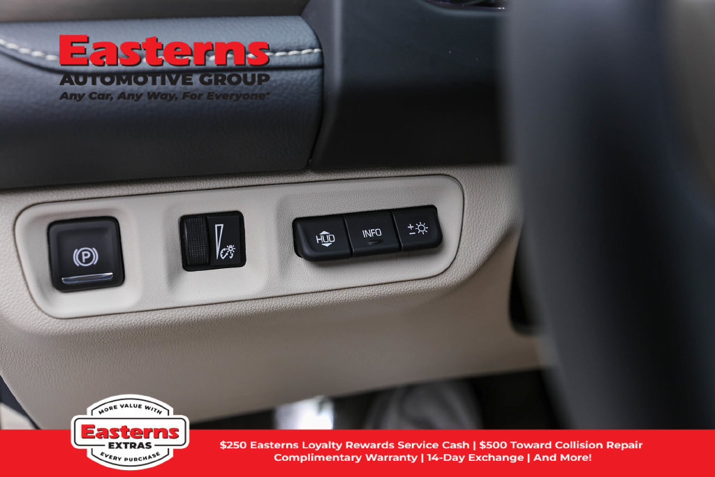 Used 2023 GMC Acadia Denali AWD/4WD image 27