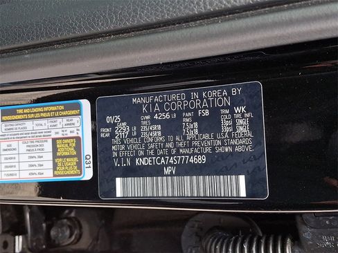 Certified 2025 Kia Seltos SX w/ SX Sunroof Package image 28