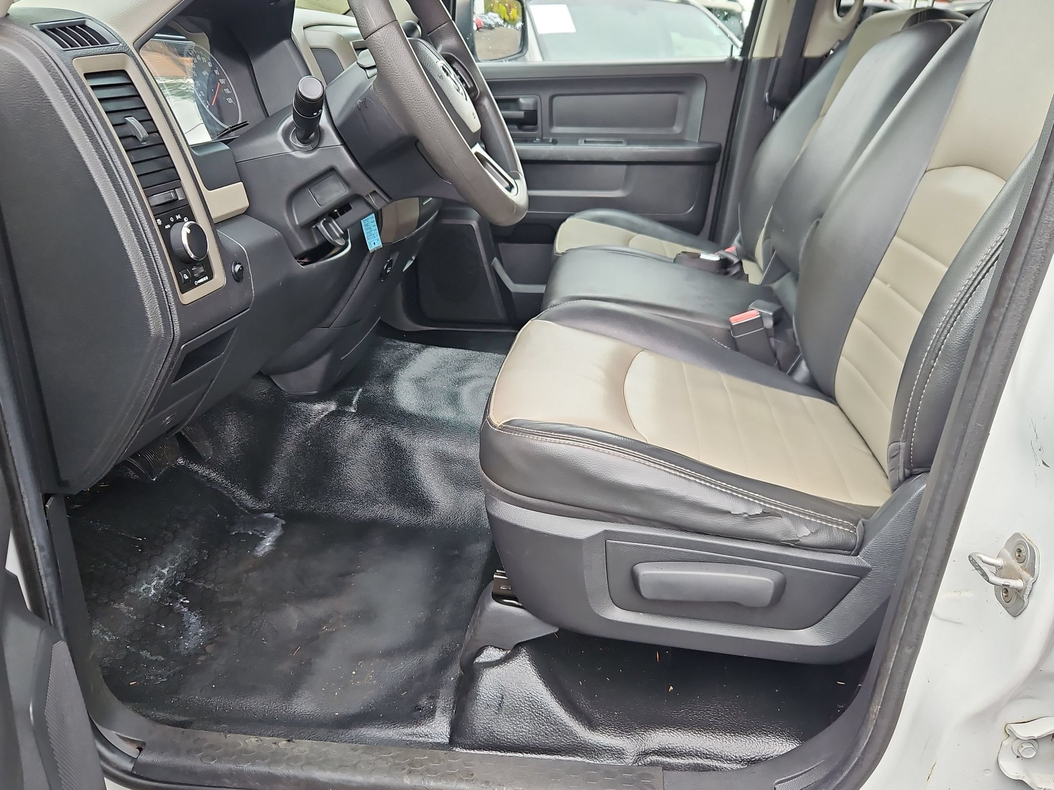 Used 2012 RAM 1500 ST RWD image 13