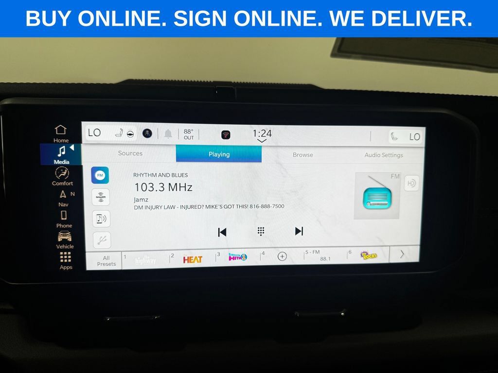 New 2026 Jeep Wrangler Unlimited Sahara AWD/4WD image 11
