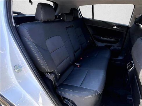 Used 2022 Kia Sportage LX FWD image 26
