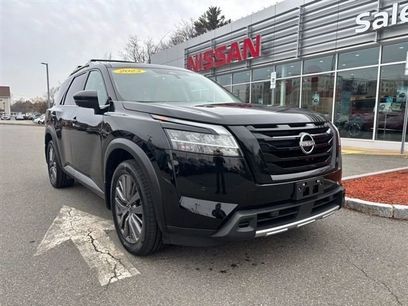 Used 2023 Nissan Pathfinder SL w/ SL Premium Package