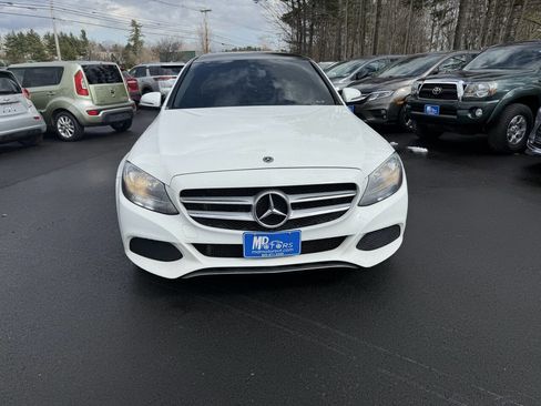 Used 2018 Mercedes-Benz C 300 4MATIC Sedan image 3