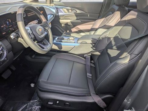 New 2026 Chevrolet Equinox EV LT AWD/4WD image 4