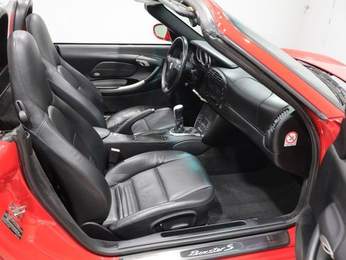 Used 2001 Porsche Boxster S RWD image 16
