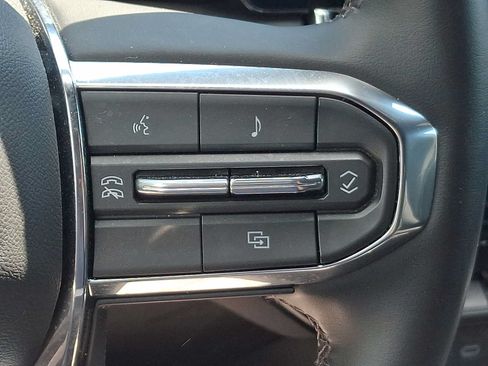Used 2026 GMC Canyon Elevation w/ Convenience Package RWD image 24
