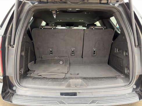 Used 2023 Chevrolet Tahoe LT w/ Luxury Package image 8
