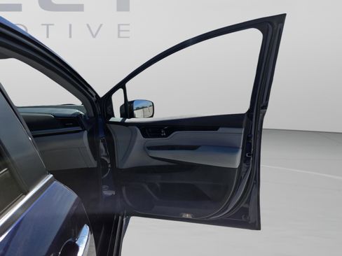 Used 2022 Honda Odyssey Touring image 16