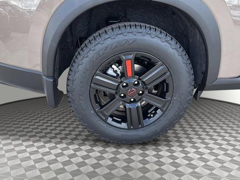 New 2026 Nissan Rogue Rock Creek image 9