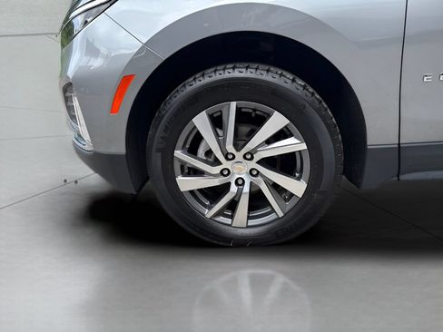 Used 2023 Chevrolet Equinox Premier AWD/4WD image 5
