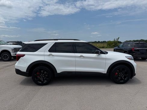 Used 2022 Ford Explorer ST w/ Equipment Group 401A AWD/4WD image 33