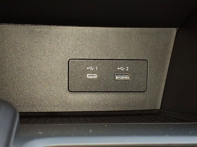 Used 2025 Nissan Pathfinder S AWD/4WD image 11