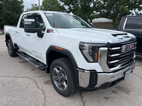 New 2026 GMC Sierra 3500 SLT w/ SLT Convenience Package AWD/4WD image 6