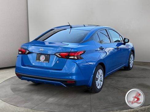 Used 2024 Nissan Versa S w/ Trunk Package image 7