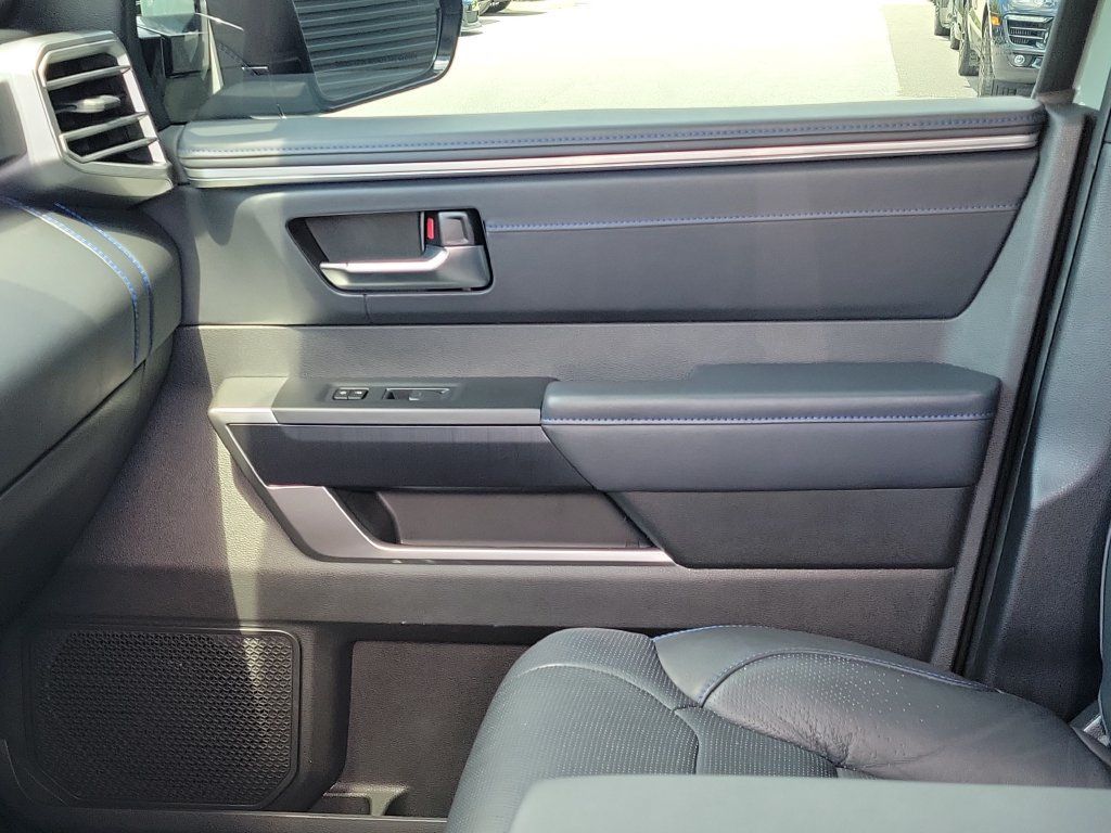 Used 2024 Toyota Sequoia Platinum AWD/4WD image 23