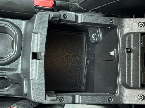 Used 2023 Jeep Wrangler Unlimited Sahara w/ Cold Weather Group image 38