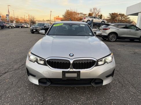 Used 2019 BMW 330i xDrive Sedan w/ Driving Assistance Package image 8