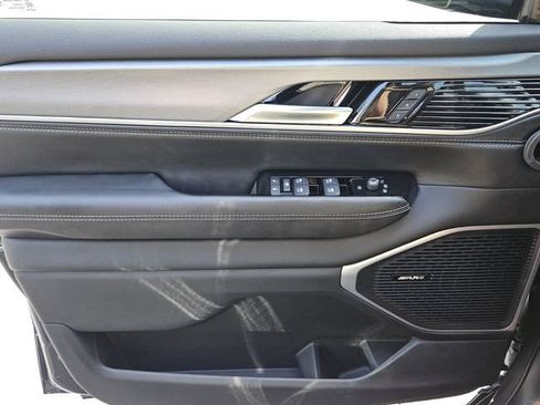 New 2026 Jeep Grand Wagoneer Limited AWD/4WD image 24