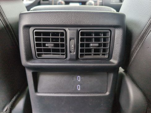 Certified 2025 Toyota 4Runner SR5 AWD/4WD image 39