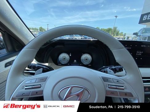 Used 2023 Hyundai Palisade Calligraphy w/ Cargo Package AWD/4WD image 13