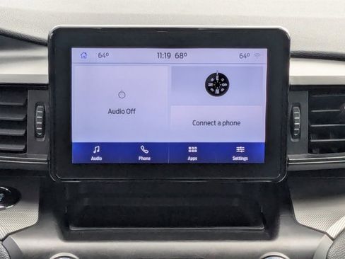 Used 2020 Ford Explorer XLT image 19