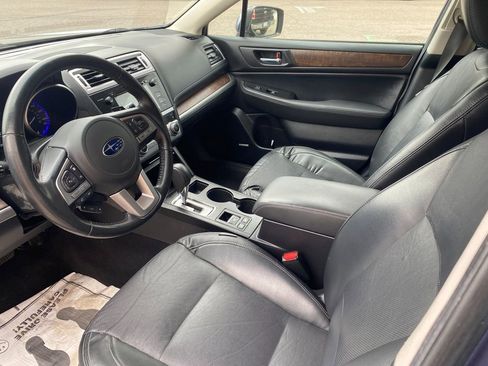 Used 2016 Subaru Outback 2.5i Limited AWD/4WD image 12