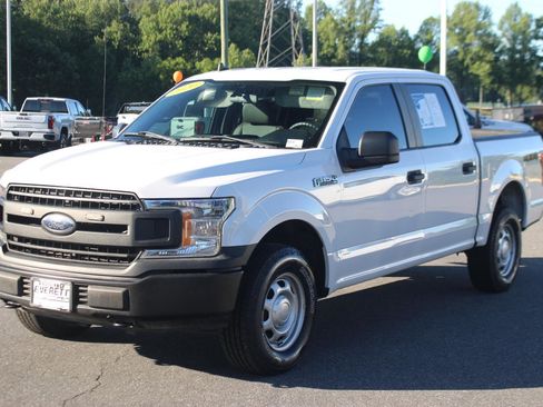 Used 2020 Ford F150 XL w/ Equipment Group 101A Mid AWD/4WD image 3