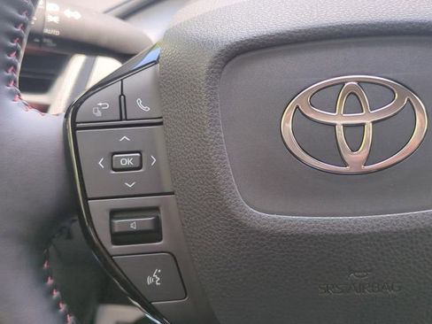 Used 2024 Toyota Prius Prime FWD image 20
