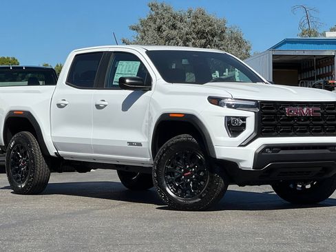 New 2026 GMC Canyon Elevation w/ Convenience Package AWD/4WD image 2