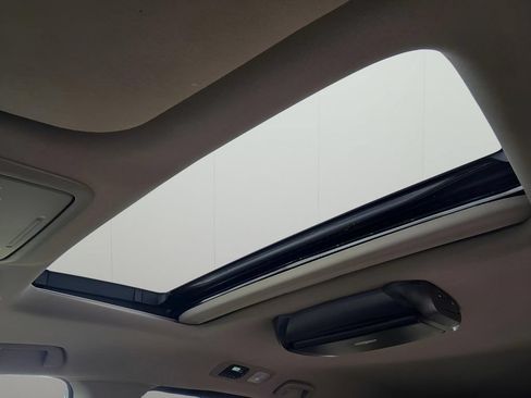 Used 2018 Honda Odyssey EX-L image 22