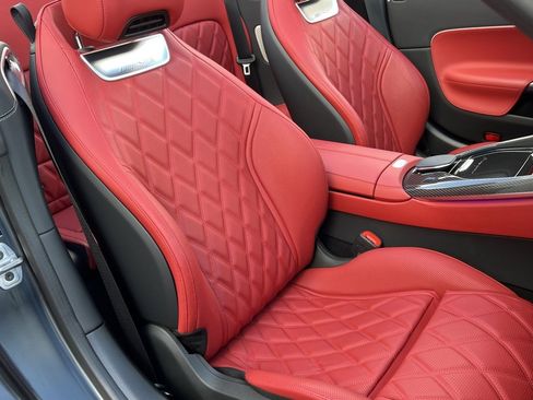 Used 2024 Mercedes-Benz SL 63 AMG S e Performance 4MATIC w/ Manufactur Interior Package image 37